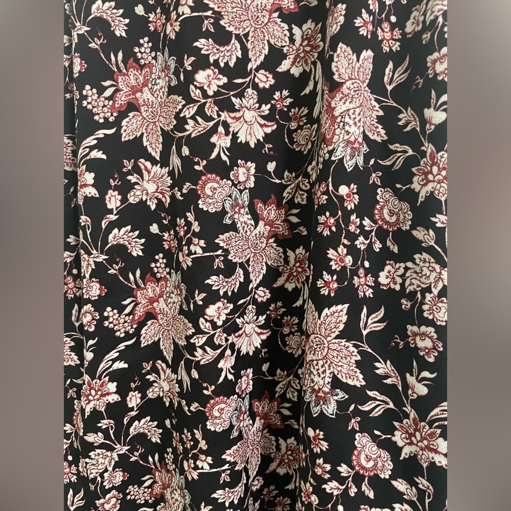Express Top- L - Picture 2 of 6